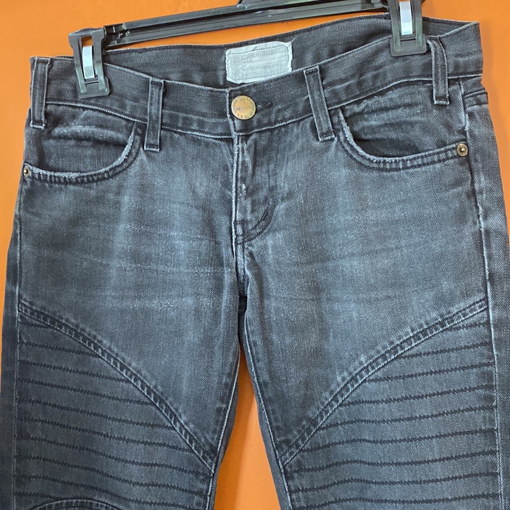 Current Elliot ladies denim in size 24 in night wash shade.